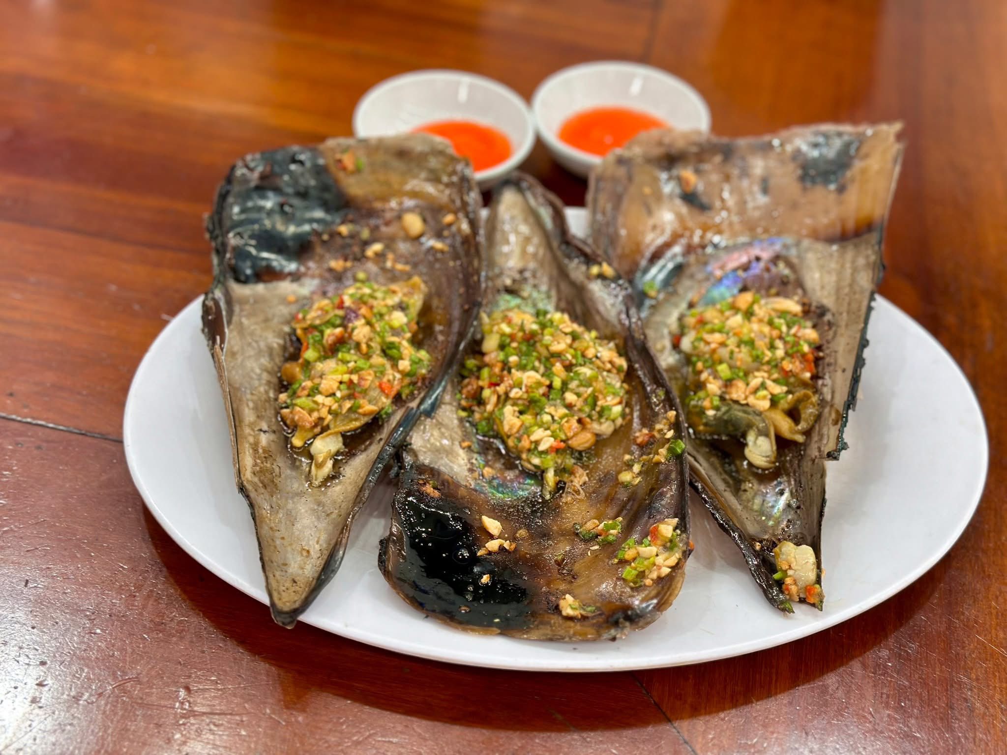 Vẹm nướng Mỡ Hành